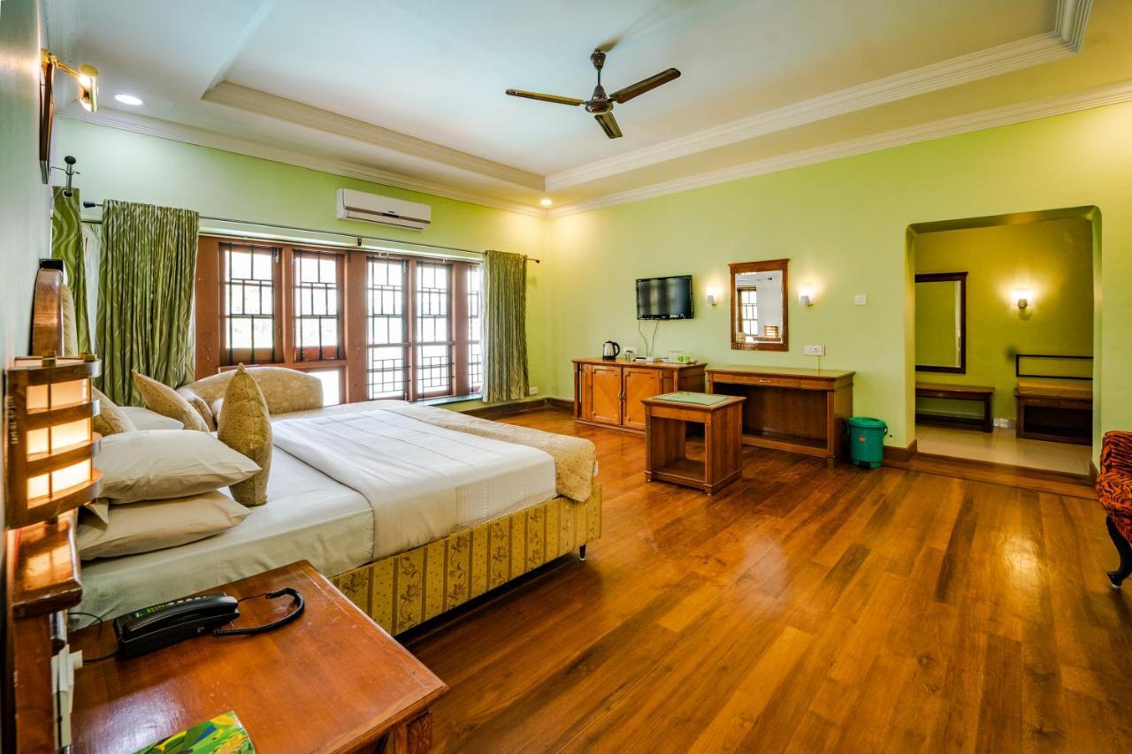 Hotel Aranya Nivas Thekkady Exterior foto