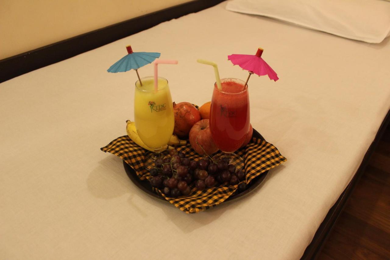 Hotel Aranya Nivas Thekkady Exterior foto